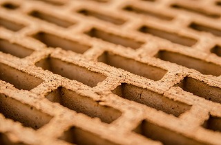 大規模な正社員化と非正社員化